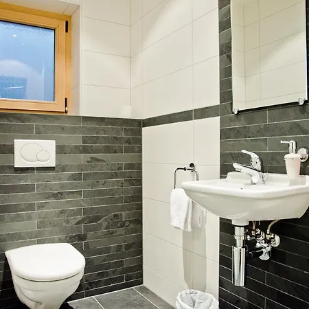 2-star Griwarent * גרינדלוולד