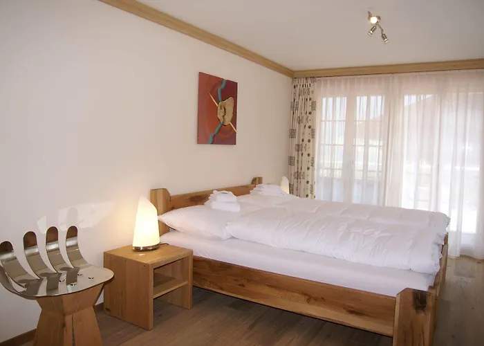 2-star Griwarent גרינדלוולד